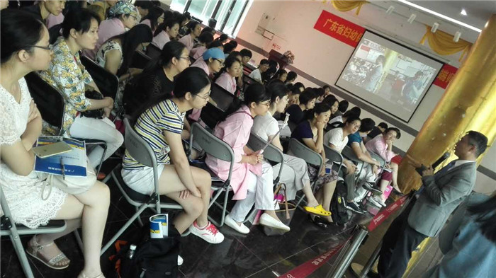 我院成功举办妇产科模拟教学高端师资培训班